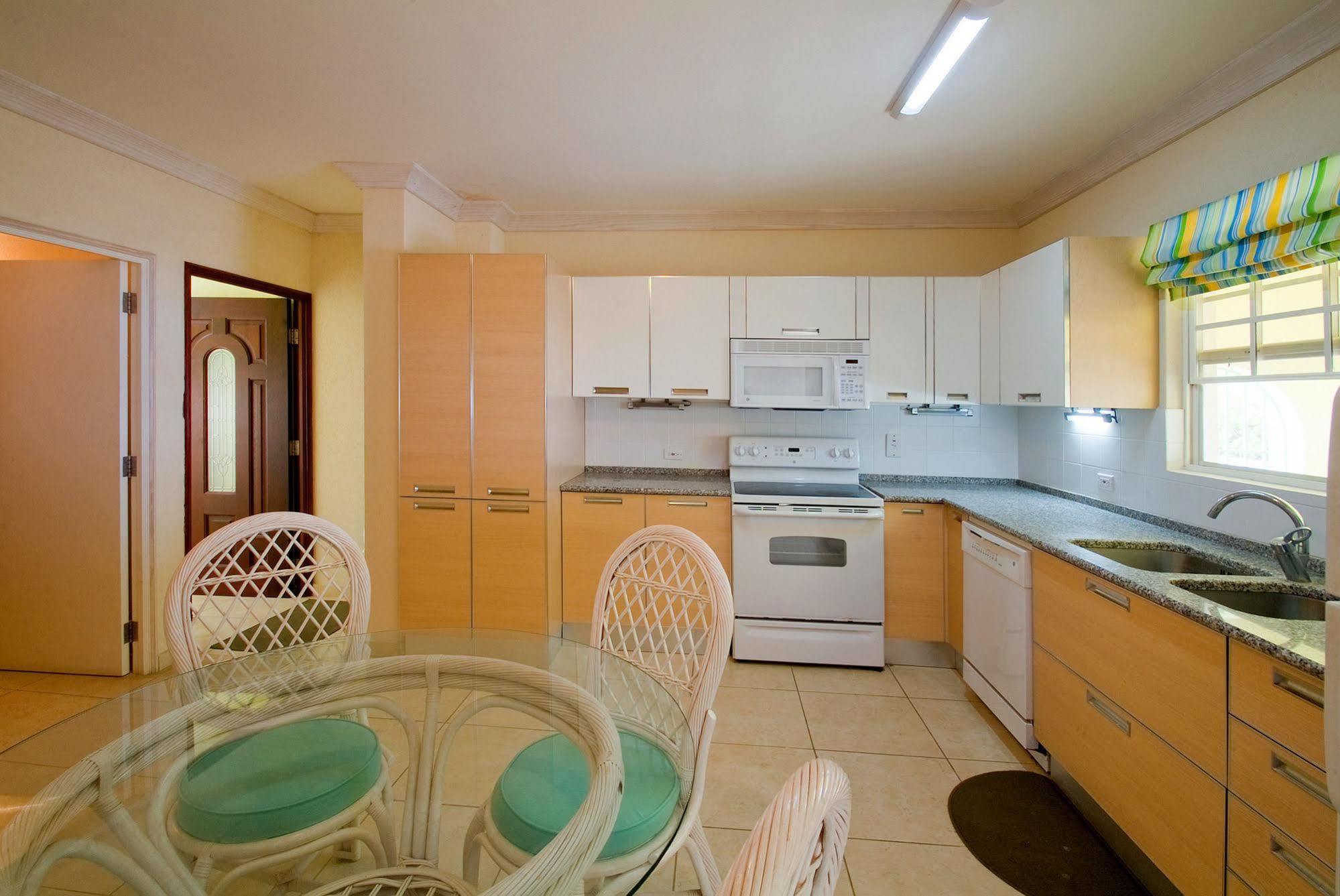 White Sands Speightstown Екстериор снимка